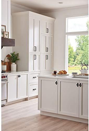 Top Knobs - Barrington Collection Channing Cup Pull Sable